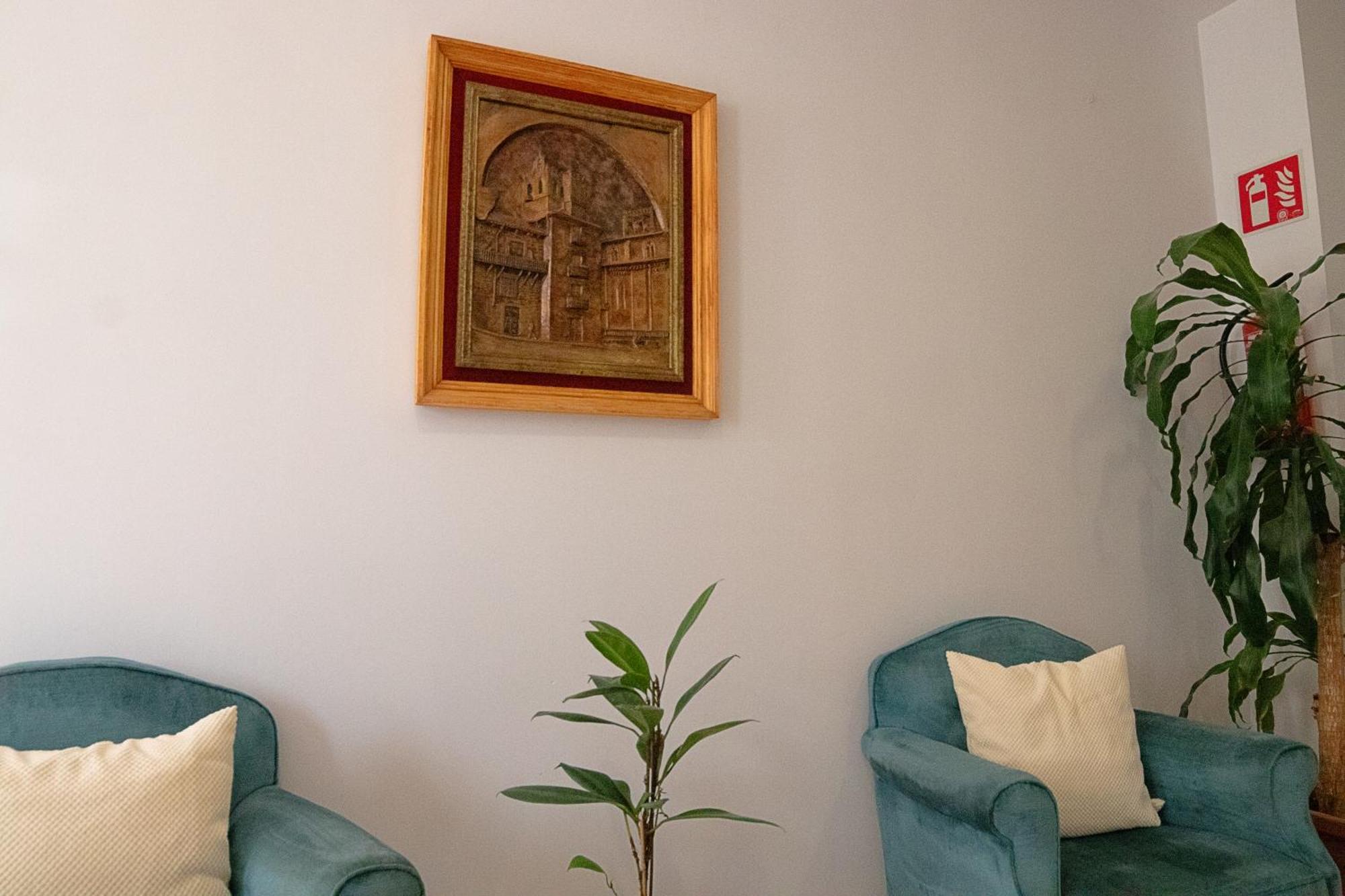 Hostal-Casa Rural Rosa-Nonna シグエンサ エクステリア 写真