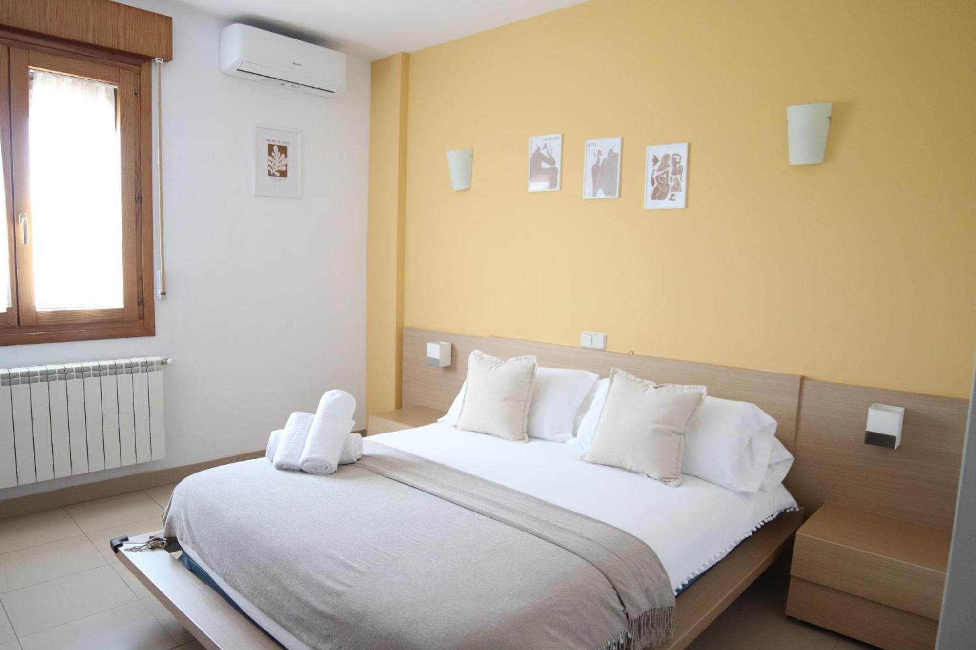 Hostal-Casa Rural Rosa-Nonna シグエンサ エクステリア 写真